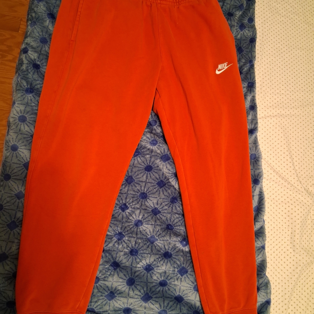Nike Men's Red Joggers